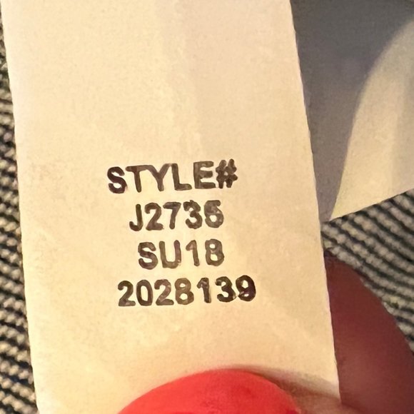 Madewell Classic Denim Mini Skirt with frayed hem Size 28 or M - Picture 5 of 6